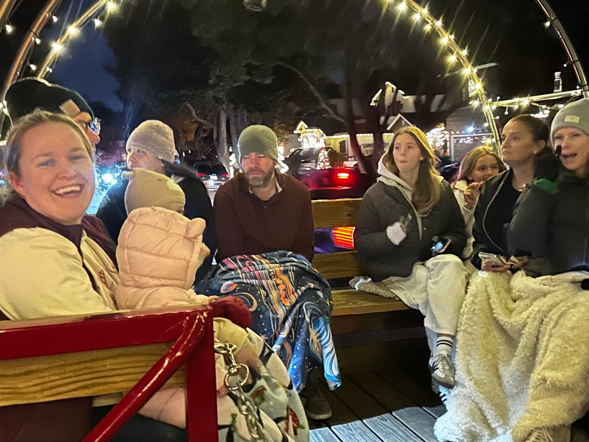Cali Wagon wagon ride, December 2025 (photo 13 of 75)