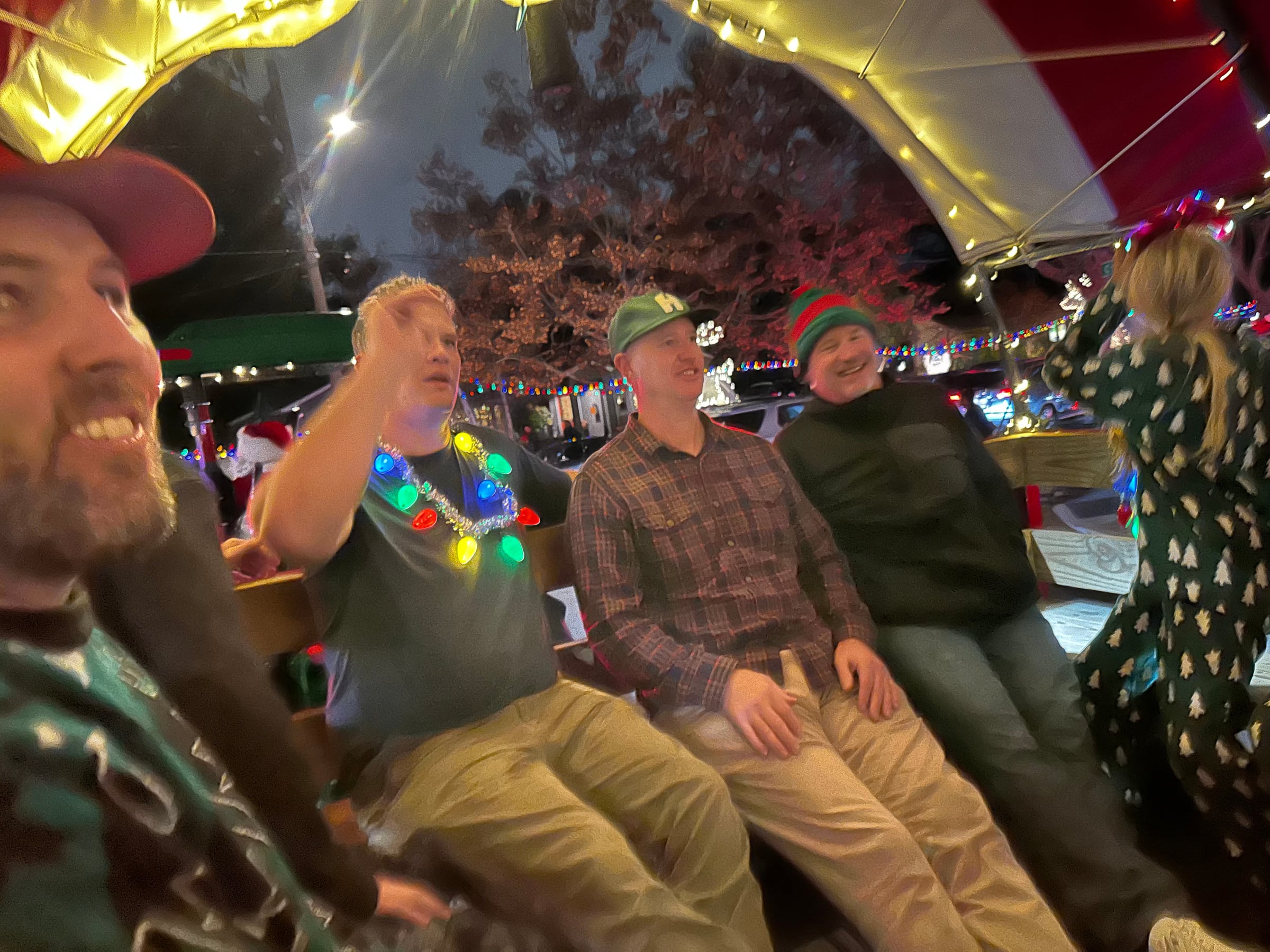 Cali Wagon wagon ride, December 2025 (photo 57 of 75)